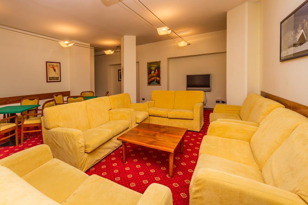 Hotel Relais Des Alpes Саузе-д'Ульс Экстерьер фото