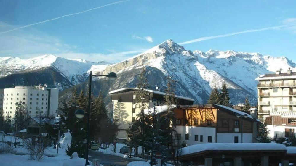 Hotel Relais Des Alpes Саузе-д'Ульс Экстерьер фото