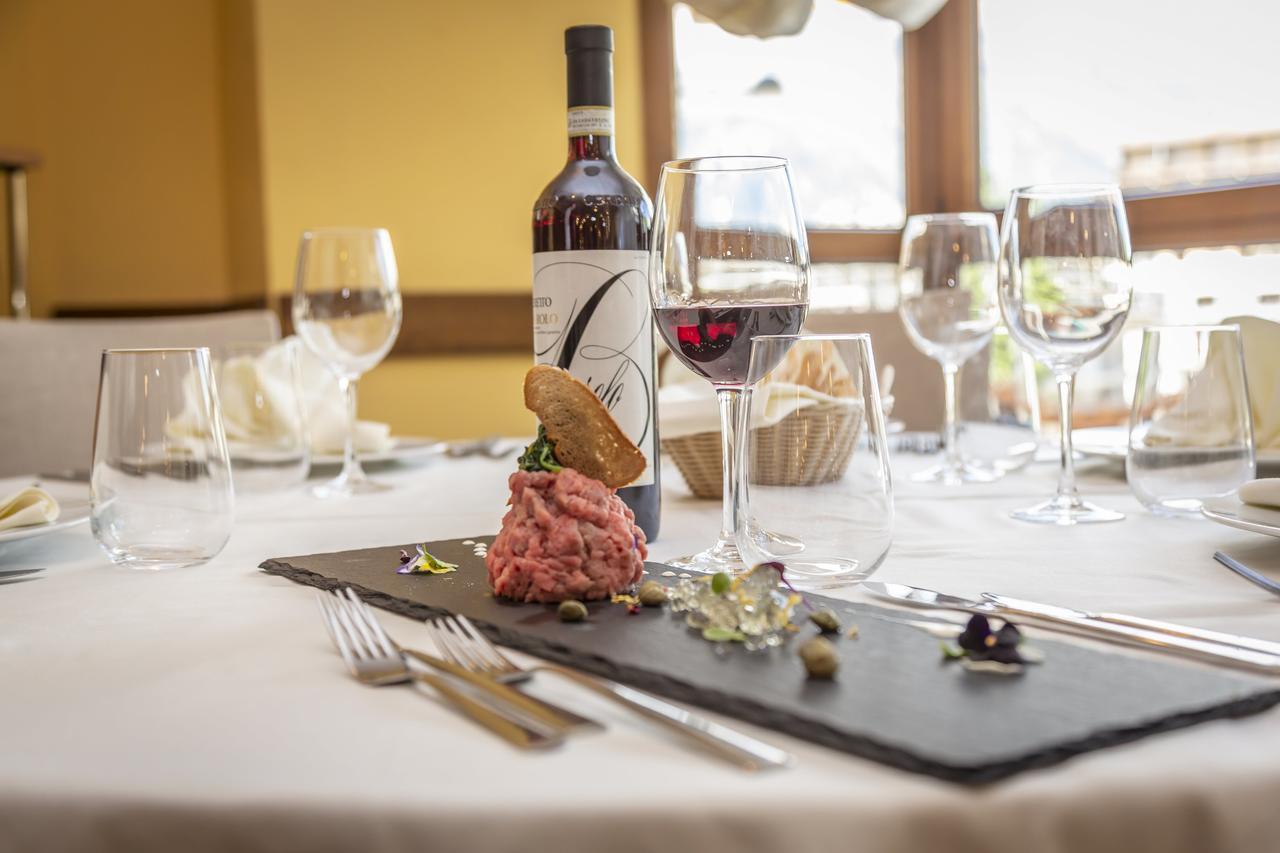 Hotel Relais Des Alpes Саузе-д'Ульс Экстерьер фото